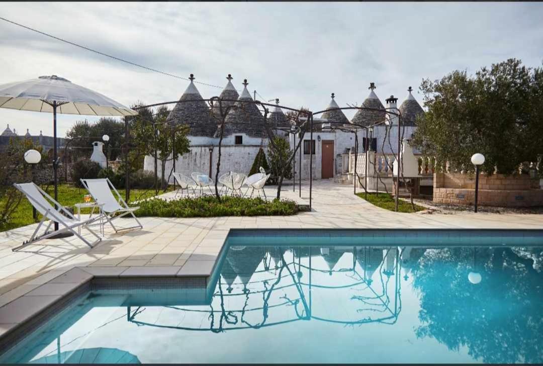 Vila Trulli Azzalema With Exclusive Pool Brindisi Exteriér fotografie