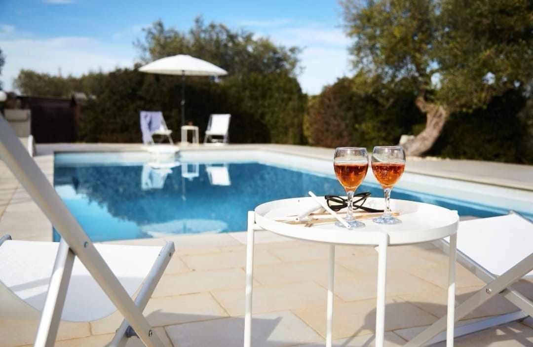 Vila Trulli Azzalema With Exclusive Pool Brindisi Exteriér fotografie