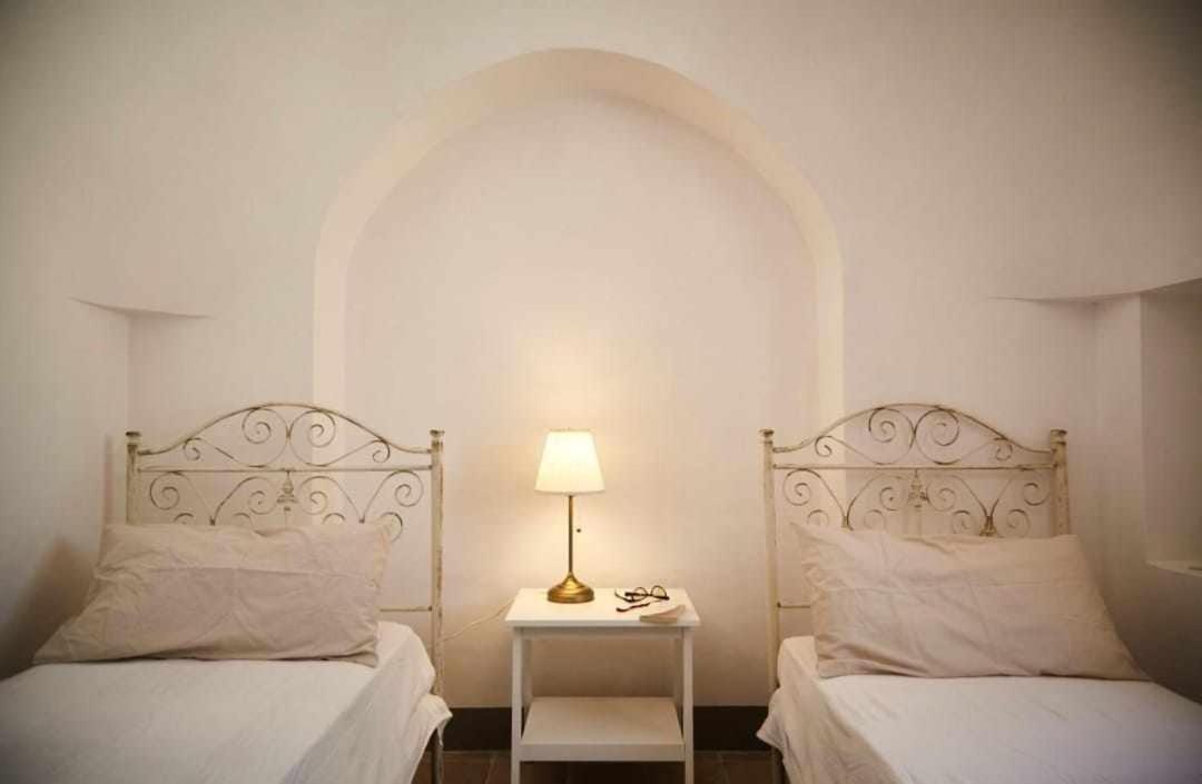 Vila Trulli Azzalema With Exclusive Pool Brindisi Exteriér fotografie